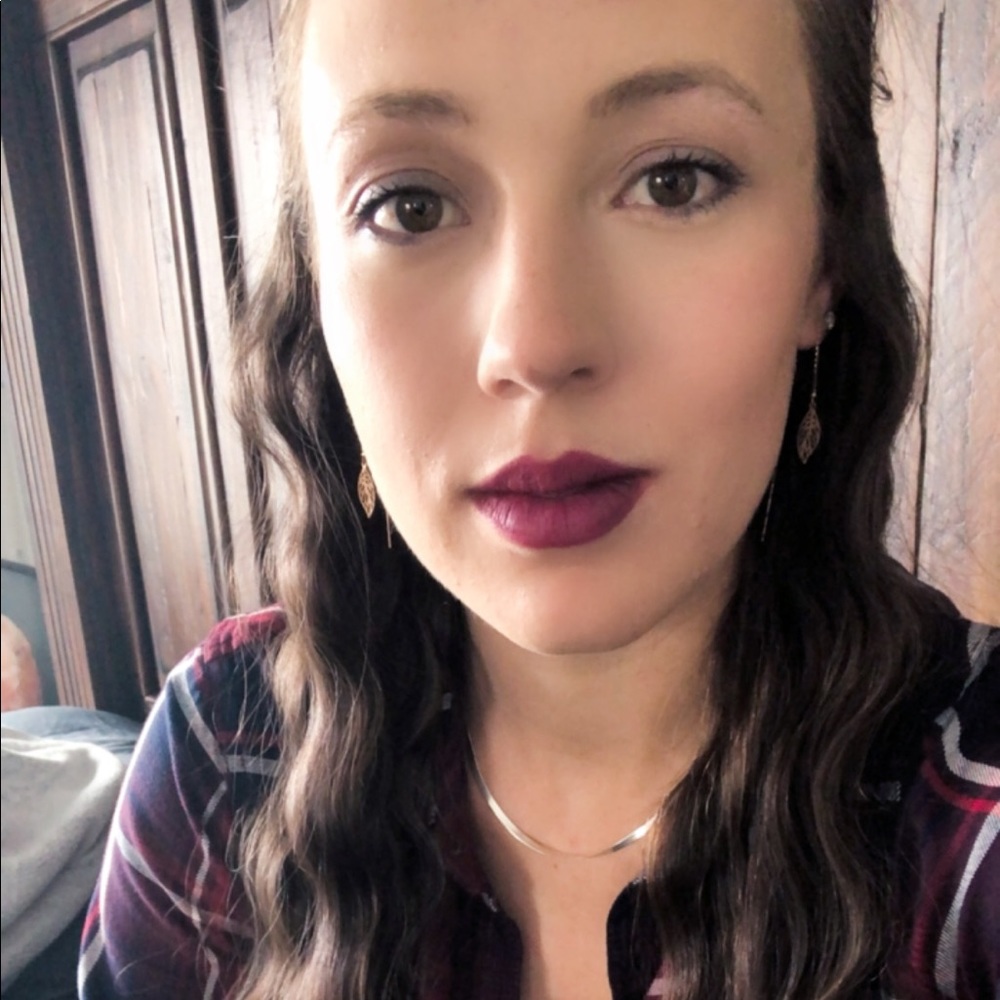 Meet your Posher, Sarah